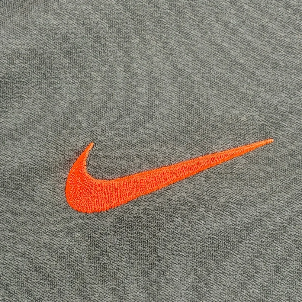 Nike measurements pit